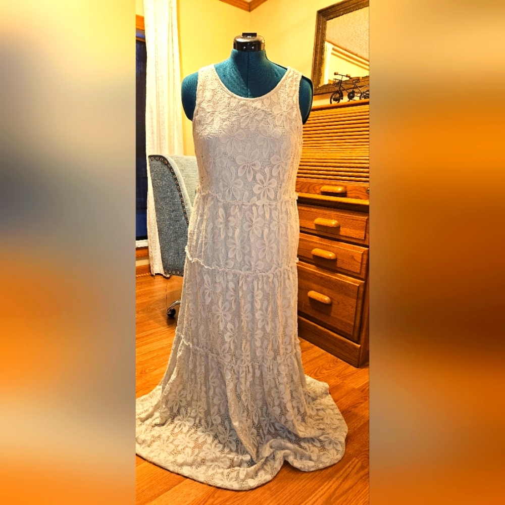 Jessica Howard lace dress